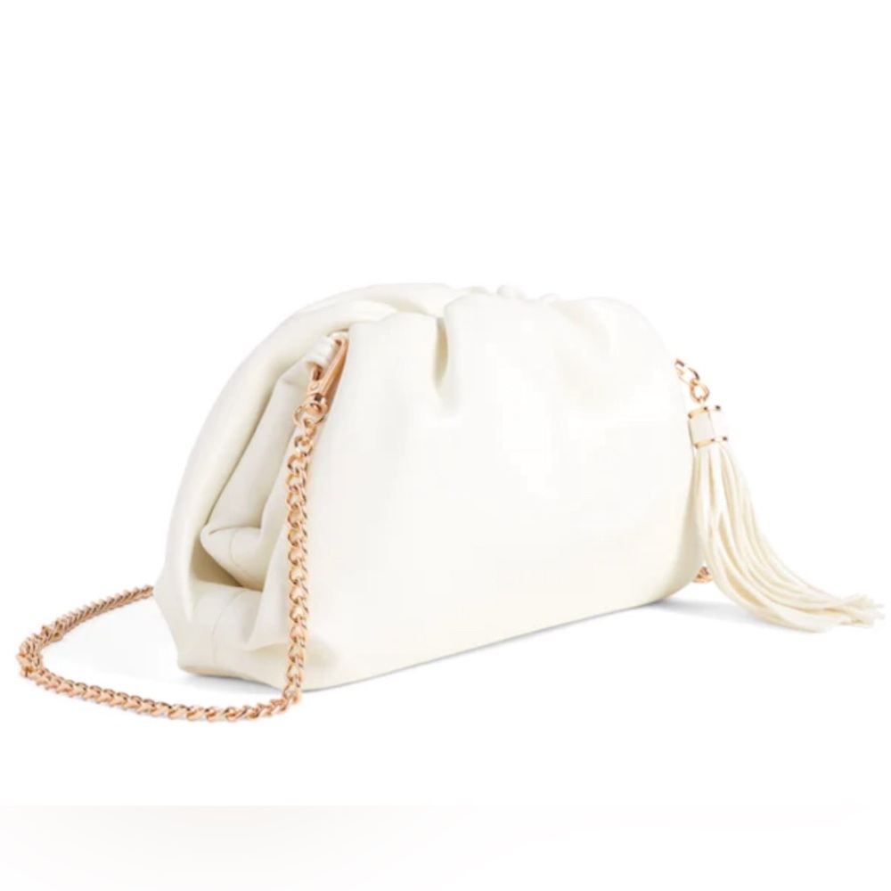NWT Understated Leather Chain Linked Bag